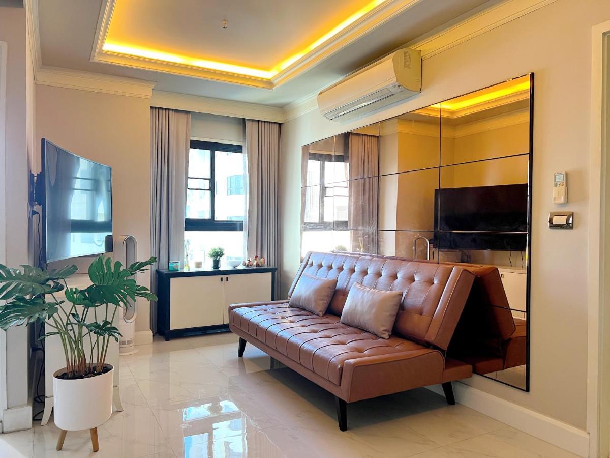Grand Diamond Condominium Бангкок Экстерьер фото